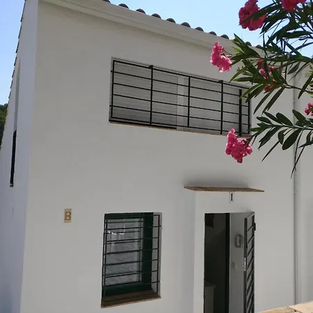 Stylish Sa Riera, Private Parking, Views * Begur