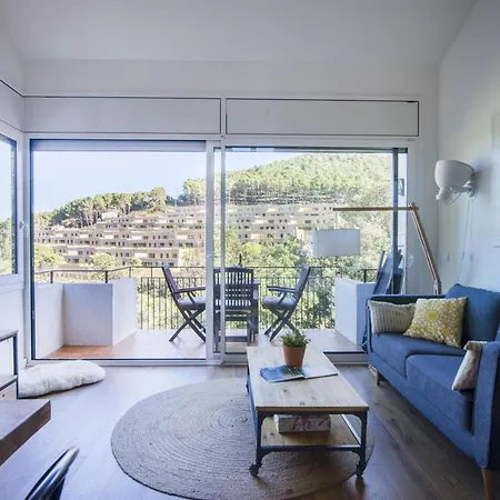 Apartment Stylish Sa Riera, Private Parking, Views
